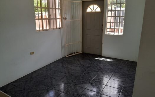1 Bedroom Apartment Lower Santa Cruz