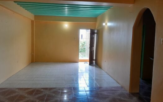 Unfurnished 2 Bedroom Apartment Kelly Village, Caroni