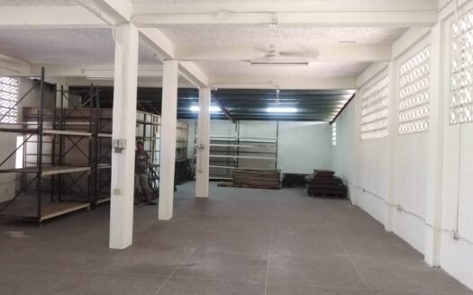 Warehouse & Office Ward Lane, El Socorro