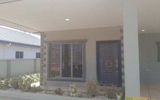 3 Bedroom House for Sale, Las Lomas