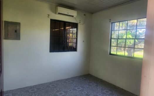 1 Bedroom Apartment Savanah Heights, Charlieville