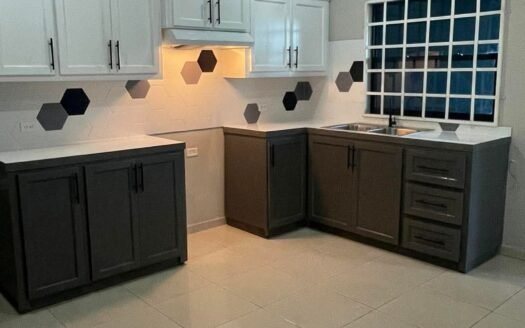 Utilities Included 1 Bedroom Apartment Waterloo Road Carapichaima