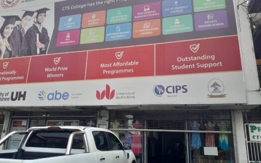 Commercial Space For Rent in Southern Main Road, Montrose