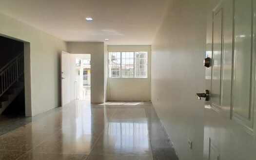 3 Bedroom Townhouse, Mt Lambert