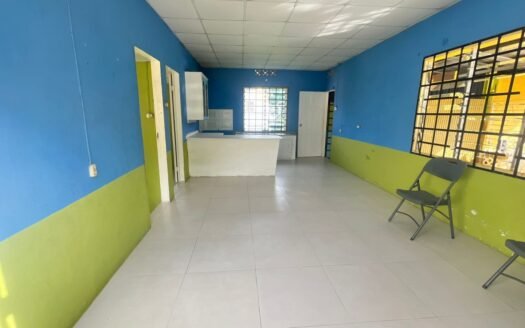 2 Bedroom House Gasparillo