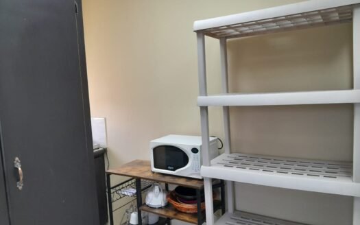 Fully Furnished Studio Apartment Eastern Main Road