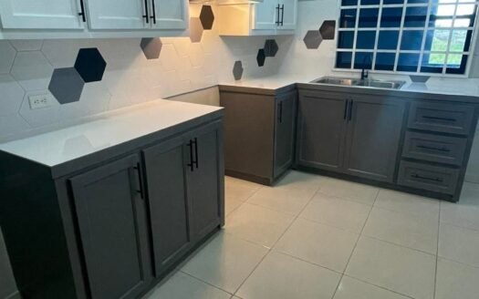 Utilities Included 1 Bedroom Apartment Waterloo Road Carapichaima