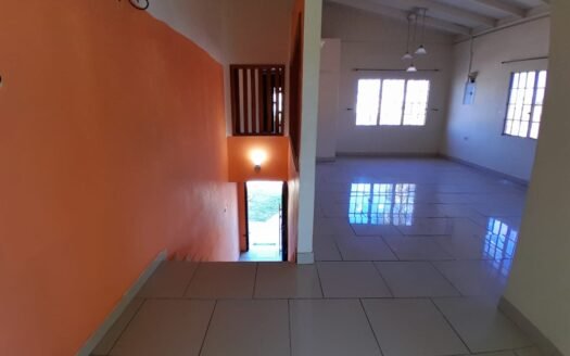 3 Bedroom Apartment Roystonia