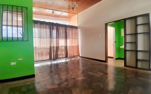 2 Bedroom Apartment, 7th Street, Barataria