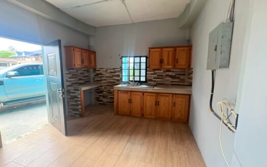 1 Bedroom Apartment, Carapichaima