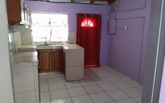 Utilities Included, 1 Bedroom Apartment, Bon Air West, Arouca