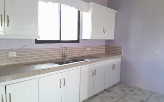 2 Bedroom Apartment Munroe Road