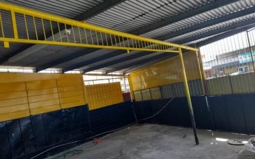 Commercial Space Curepe