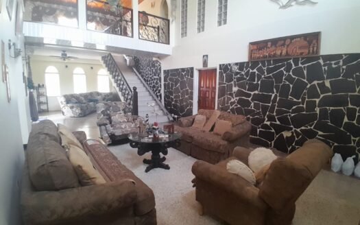 6 Bedroom House for Edinburgh Gardens Chaguanas
