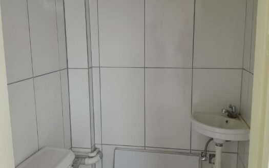 Wifi Included Commercial Space Longdenville