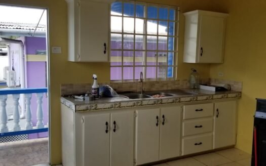 1 Bedroom Apartment Lennard Street, Carapichaima