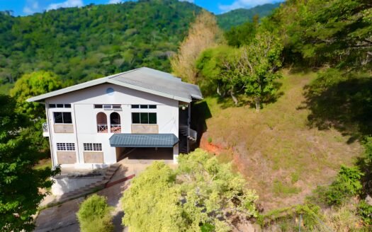 4 Bedroom House for Sale Grace Gardens, Santa Cruz