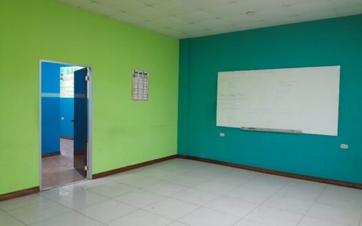 Commercial Unit Southern Main Rd. Freeport