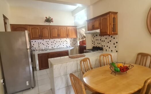 Furnished, Utilities Included, 2 Bedroom Apartment Bayview La Romain