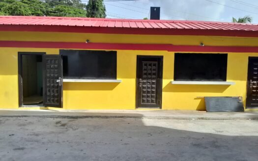 Commercial Space Chin Chin Main Road