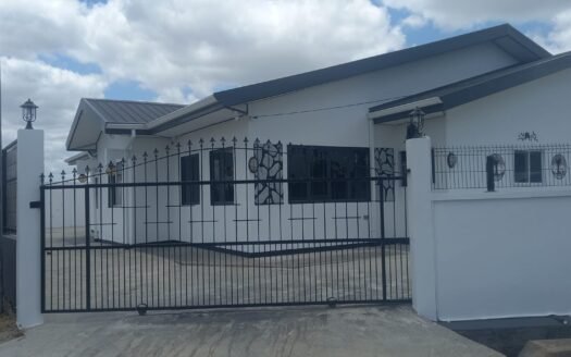 Furnished 3 Bedroom Apartment Freeport