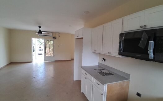 3 Bedroom Apartment, Las Lomas