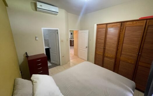 Furnished 2 Bedroom Apartment, Carenage