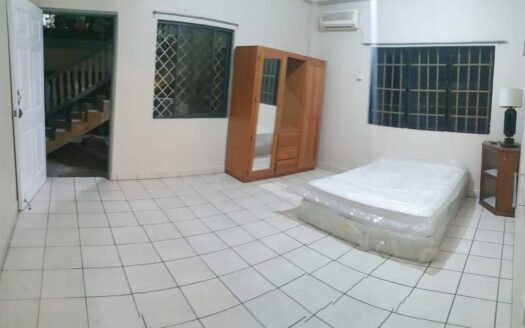 Semi-Furnished 2 Bedroom Apartment Golconda