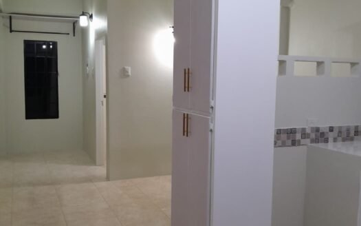 Studio Apartment, Arima